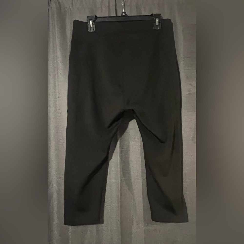 Pop fits Capri leggings